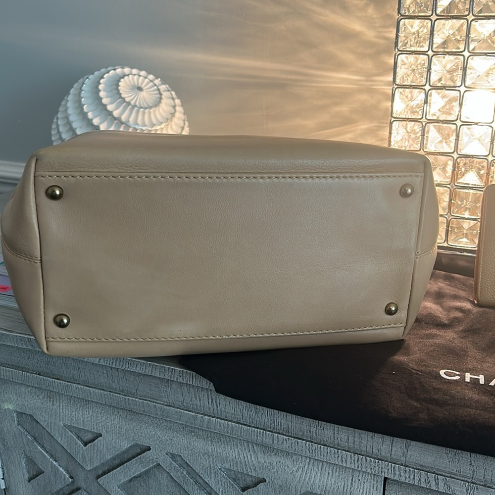 💜Chanel Beige Tote Bag and Wallet Set🤎 - Picture 8 of 12